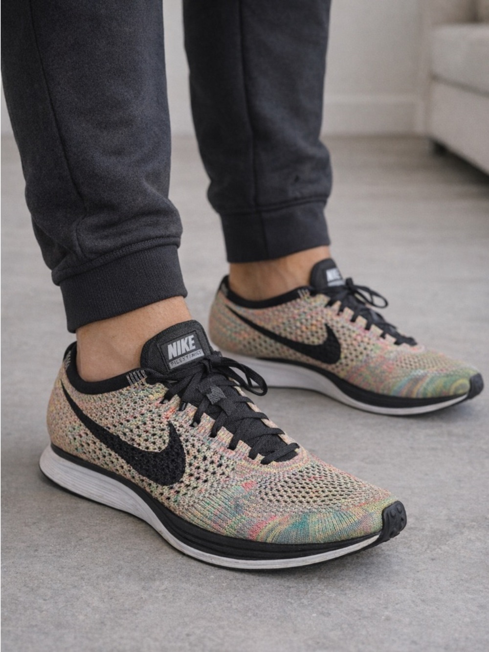 Nike Flyknit Racer Multicolor Rainbow Running Shoes Mens Size 11